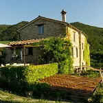 Hotel La Pace Belforte allʼIsauro