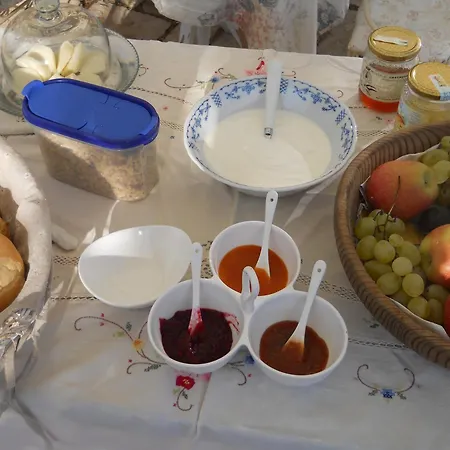 La Pace 3* Belforte allʼIsauro