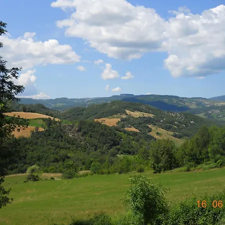 La Pace מלון Belforte allʼIsauro