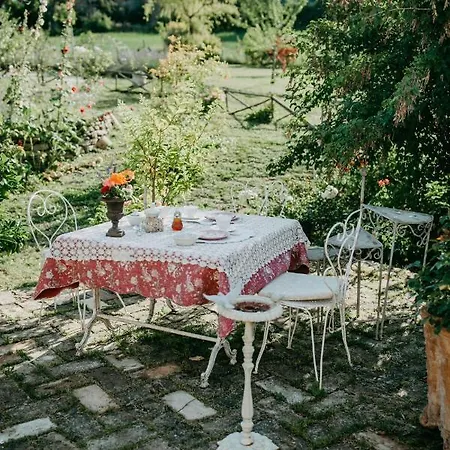 מלון La Pace Belforte allʼIsauro